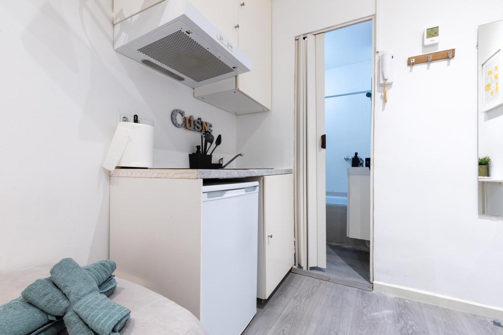 Petit Estudio En Madrid , Centro, 2 Pax, Wi-Fi & Tv Ngoại thất bức ảnh